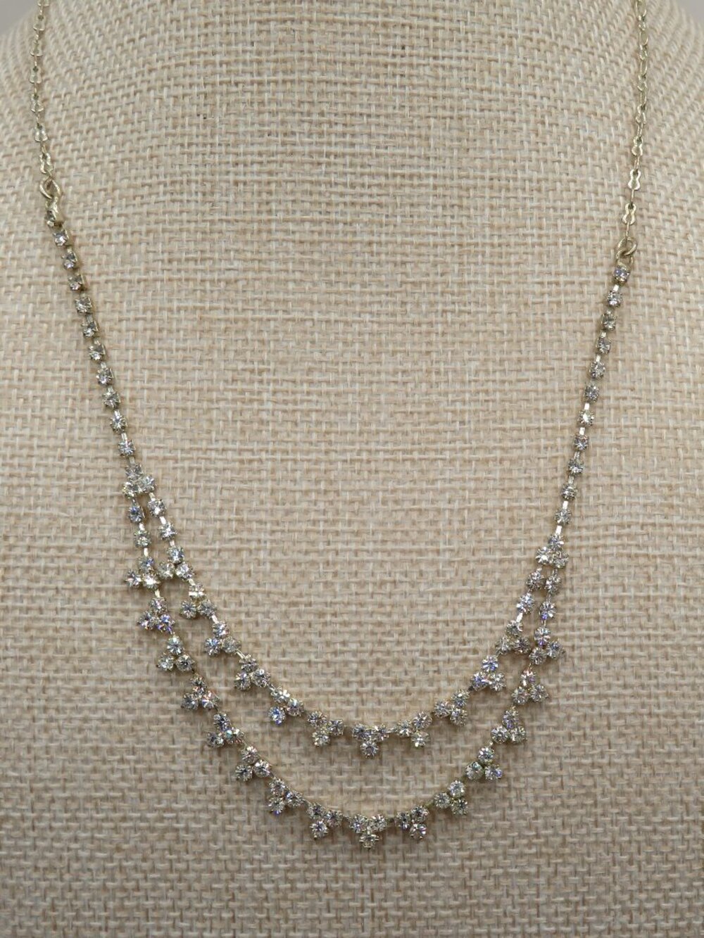 Vintage Clear Rhinestone Silver Tone Necklace - Picture 3 of 8